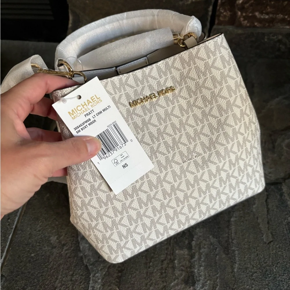 NWT Michael Kors Pratt Small Logo Bucket Shoulder Crossbody Bag - Picture 12 of 15